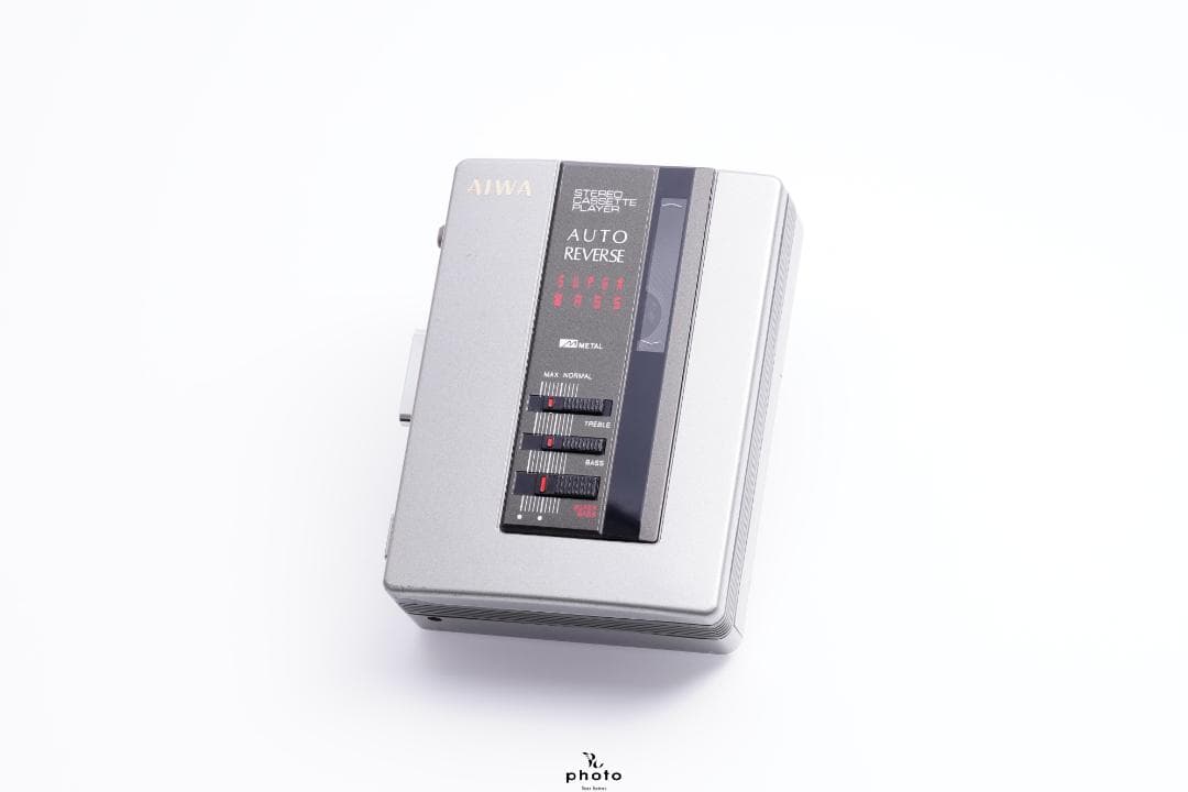 AIWA EQ調整機能付 高音質 カセットプレーヤー HS-G34