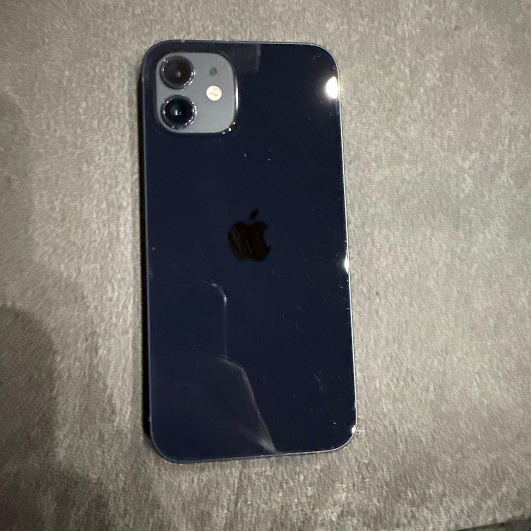 スマートフォン本体 iPhone12 (64GB)