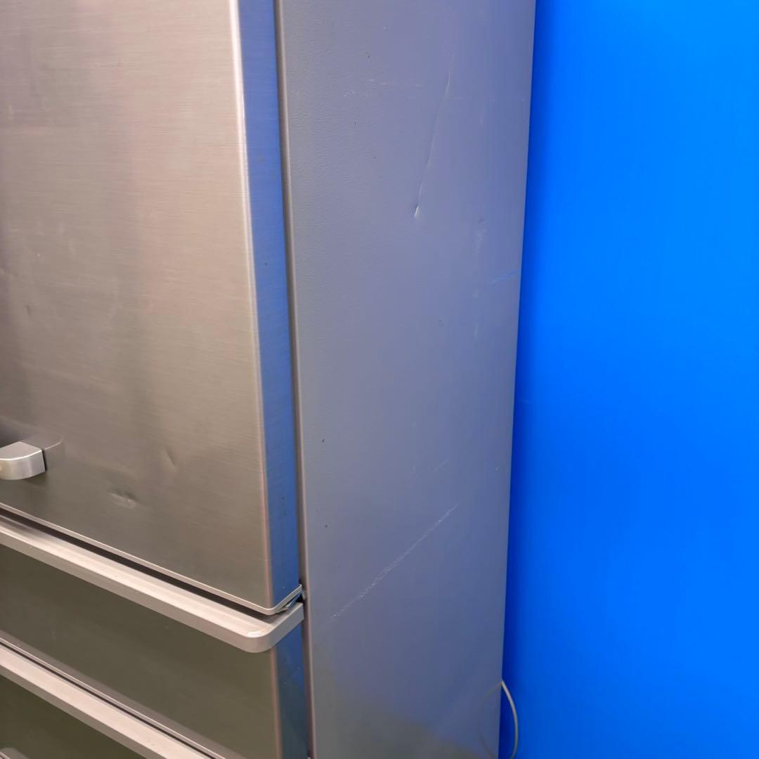 657 大人気モデル　関東配送　6ヶ月保証　大型冷蔵庫　300L〜400L 美品