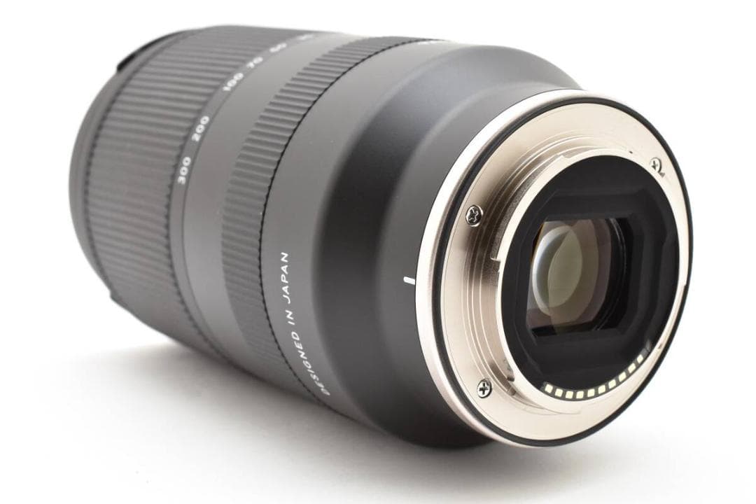TAMRON 18-300mm F3.5-6.3 VC VXD ソニー E