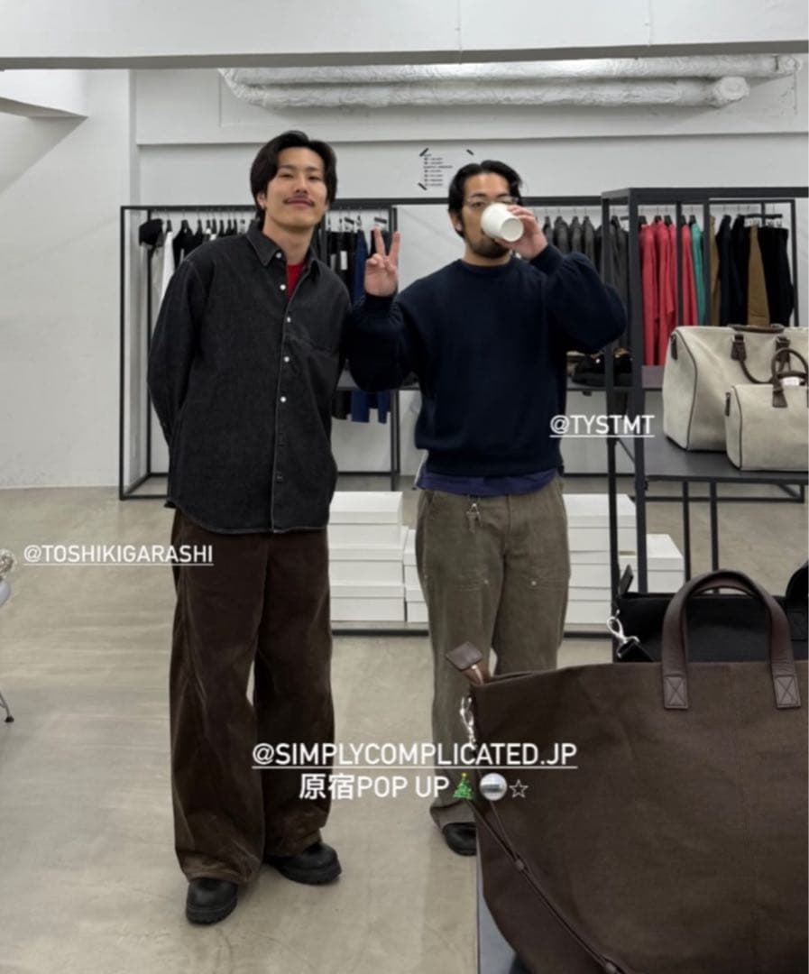 トップス simply complicated KNITTED CREW NECK