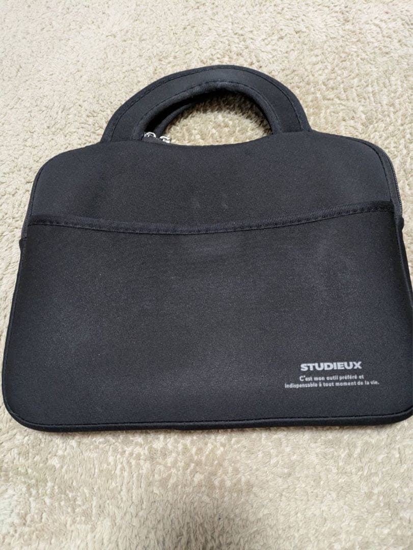 【超美品】ブラックノートPCとケースセット