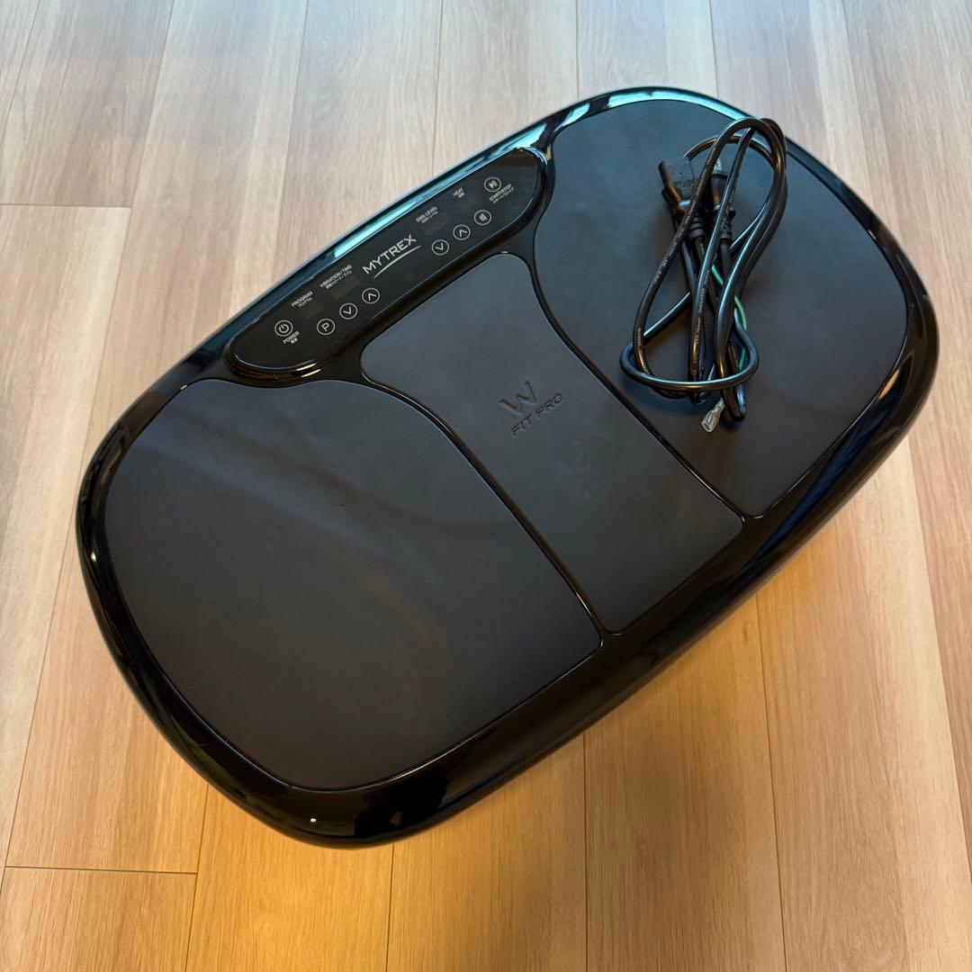 MYTREX　EMS×振動 W FIT PRO EMS ぶるぶるマシン