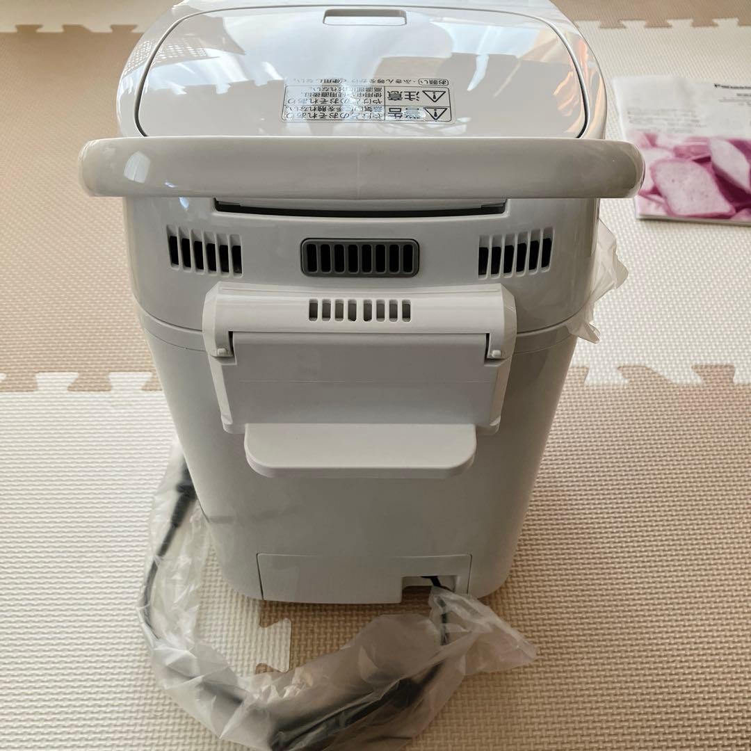 ホームベーカリー「Panasonic」SD-SB1-W