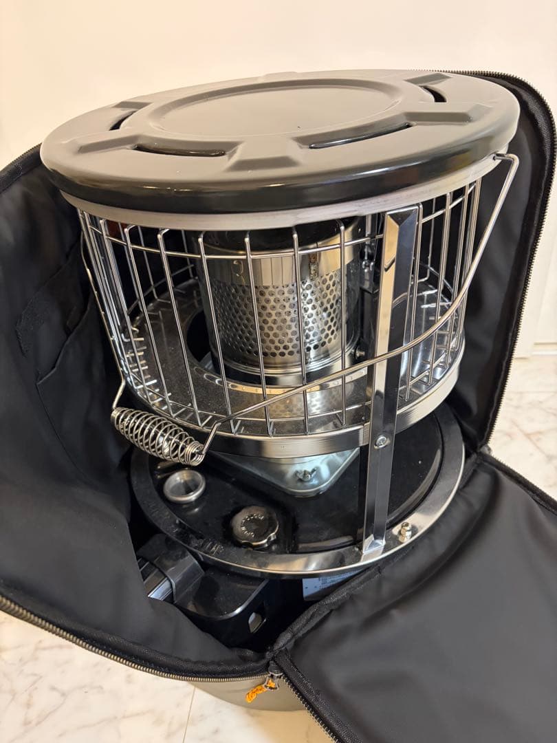 PASECO 石油ストーブ　WKH-3100S（ケース付き）　未使用品　ブラック