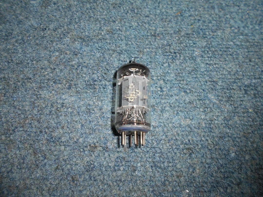 ELEFUNKEN　ECC 83　真空管　リブプレート　ダイヤマーク　ジャンク