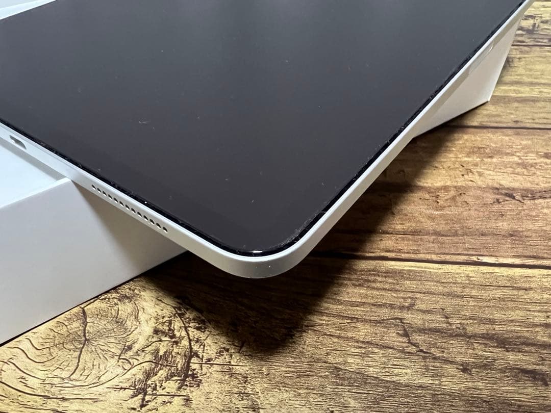 【美品】iPad Pro 2020 第二世代　256GB Wi-Fiモデル