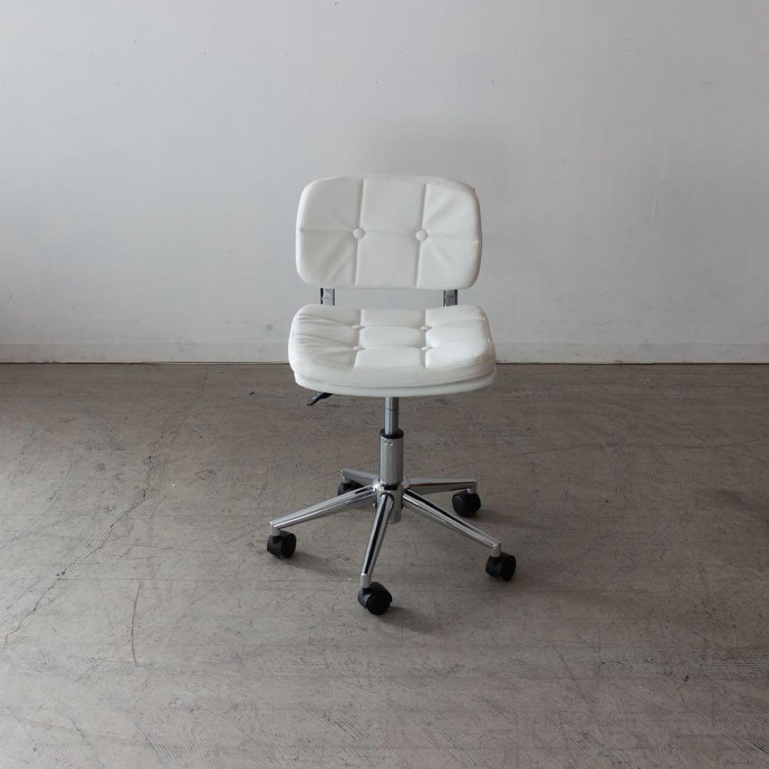 デスクチェア　RKC-301WH 高さ調節可能