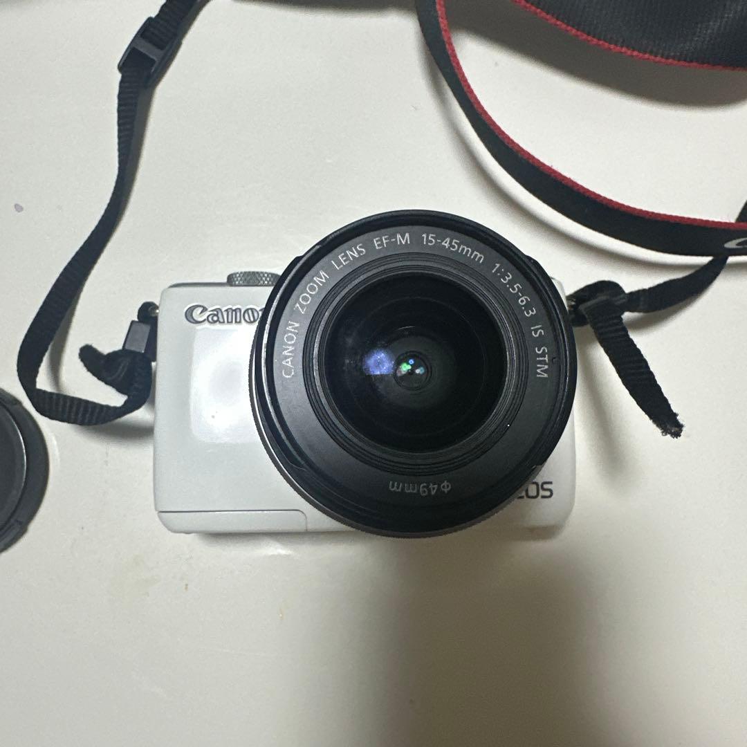 【美品】Canon 一眼レフカメラミラーレス　EOSM10