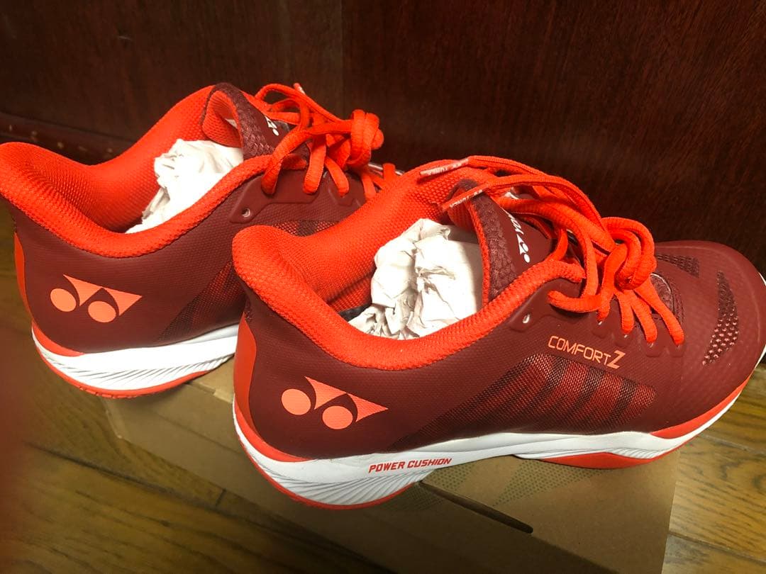 YONEX COMFORT Z レッド バドミントンシューズ　おまけ付き