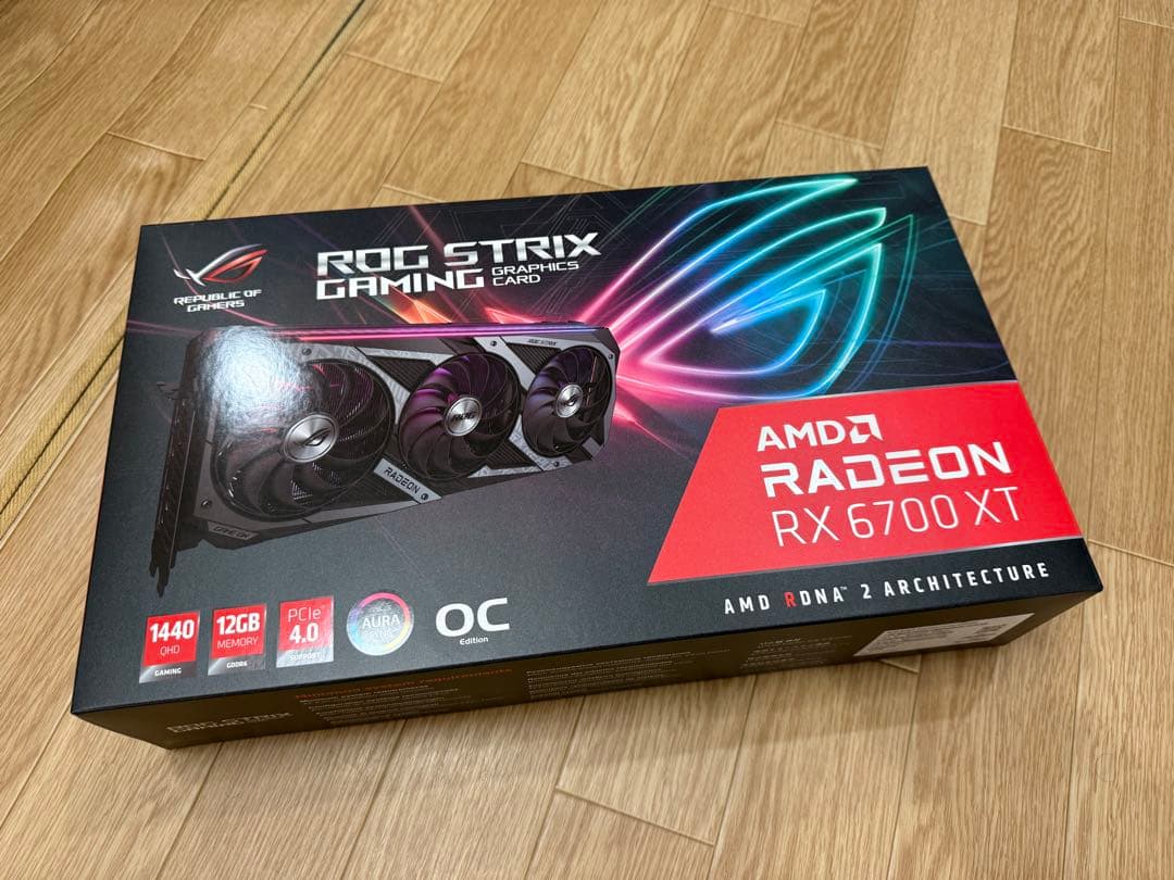 【美品】ASUS ROG STRIX RX 6700 XT 12GB