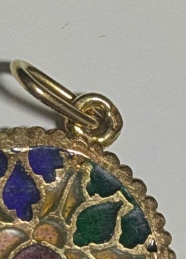 k18 ステンドグラス　チャーム