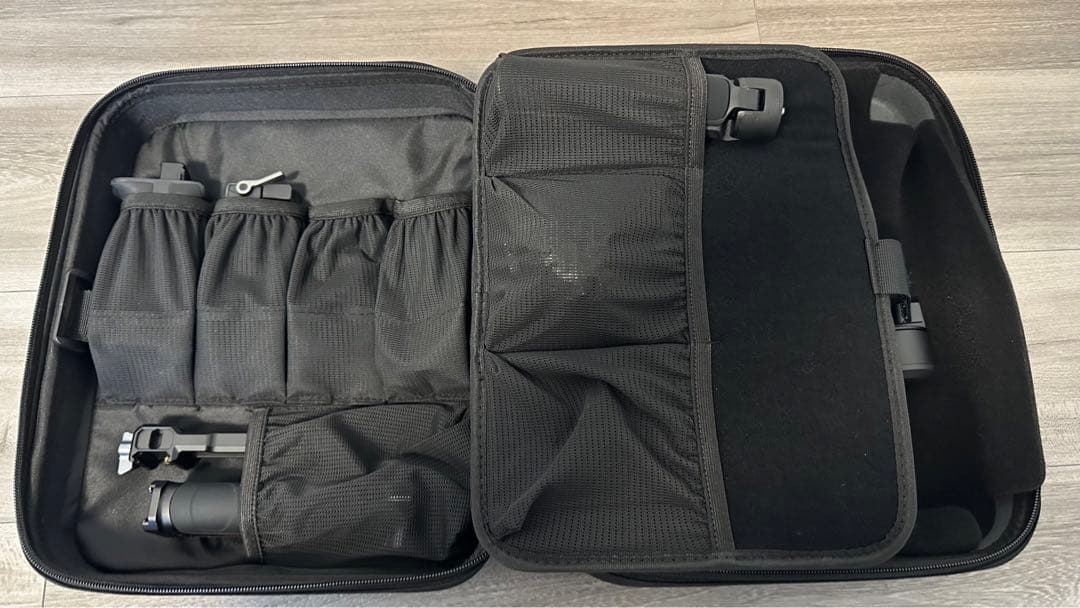 DJI RS 3コンボ、3軸ジンバルスタビライザー