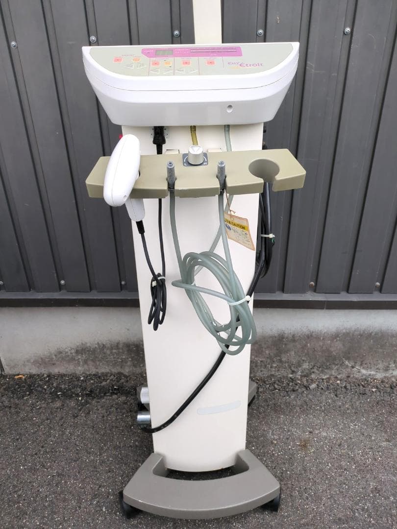 tami様［通電のみ］タカラベルモント 美顔器 エスティエトロワ