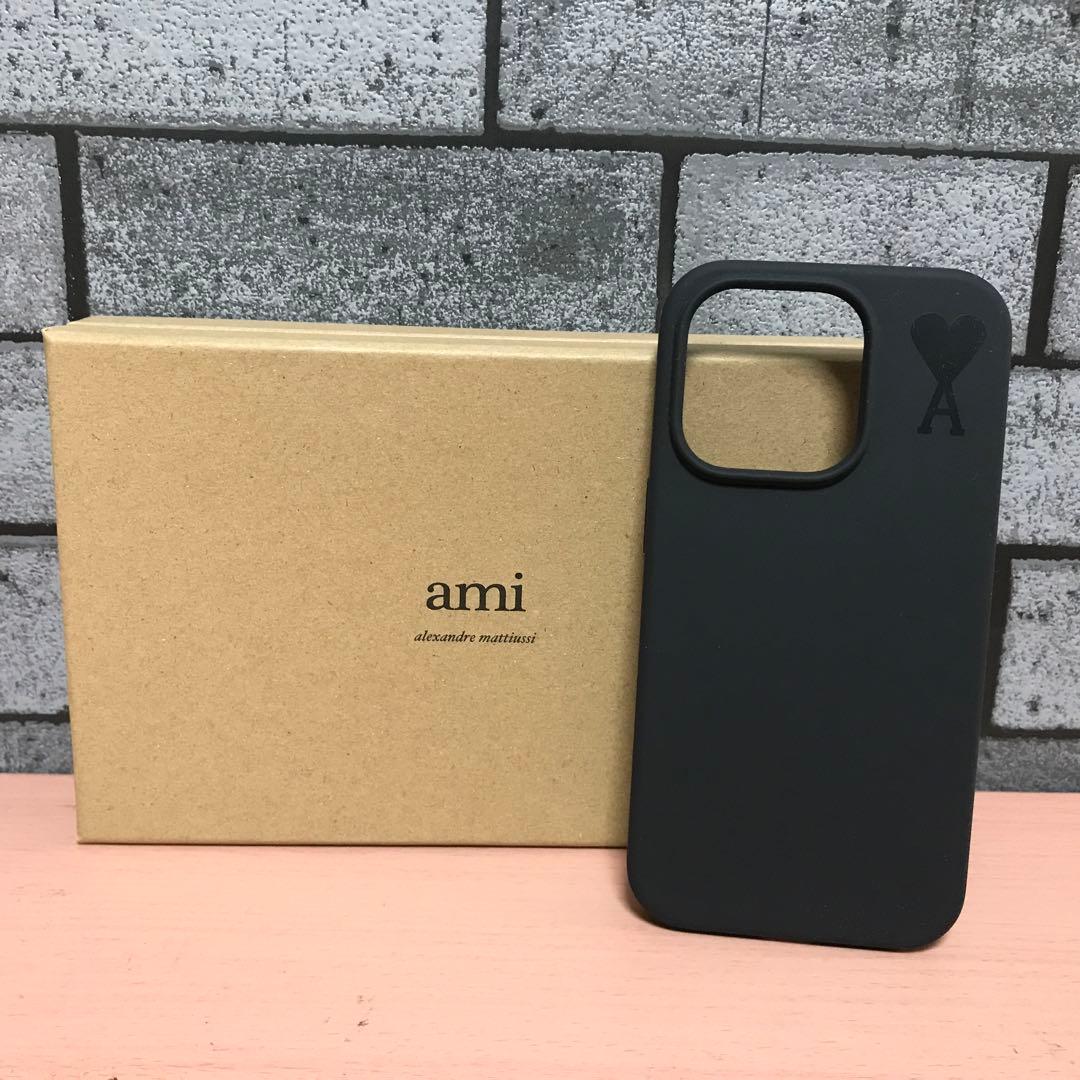 AMI ALEXANDRE MATTIUSSI iPhone14Proケース
