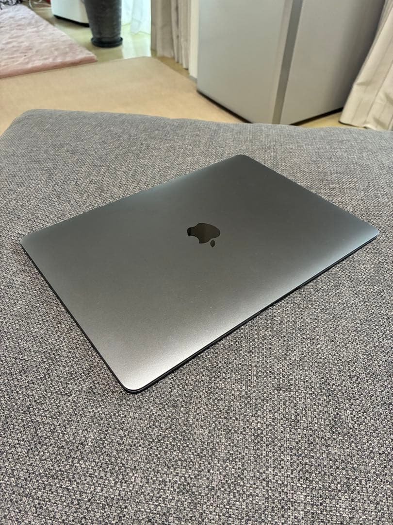 Apple MacBook Air 13インチ M1 スペースグレー