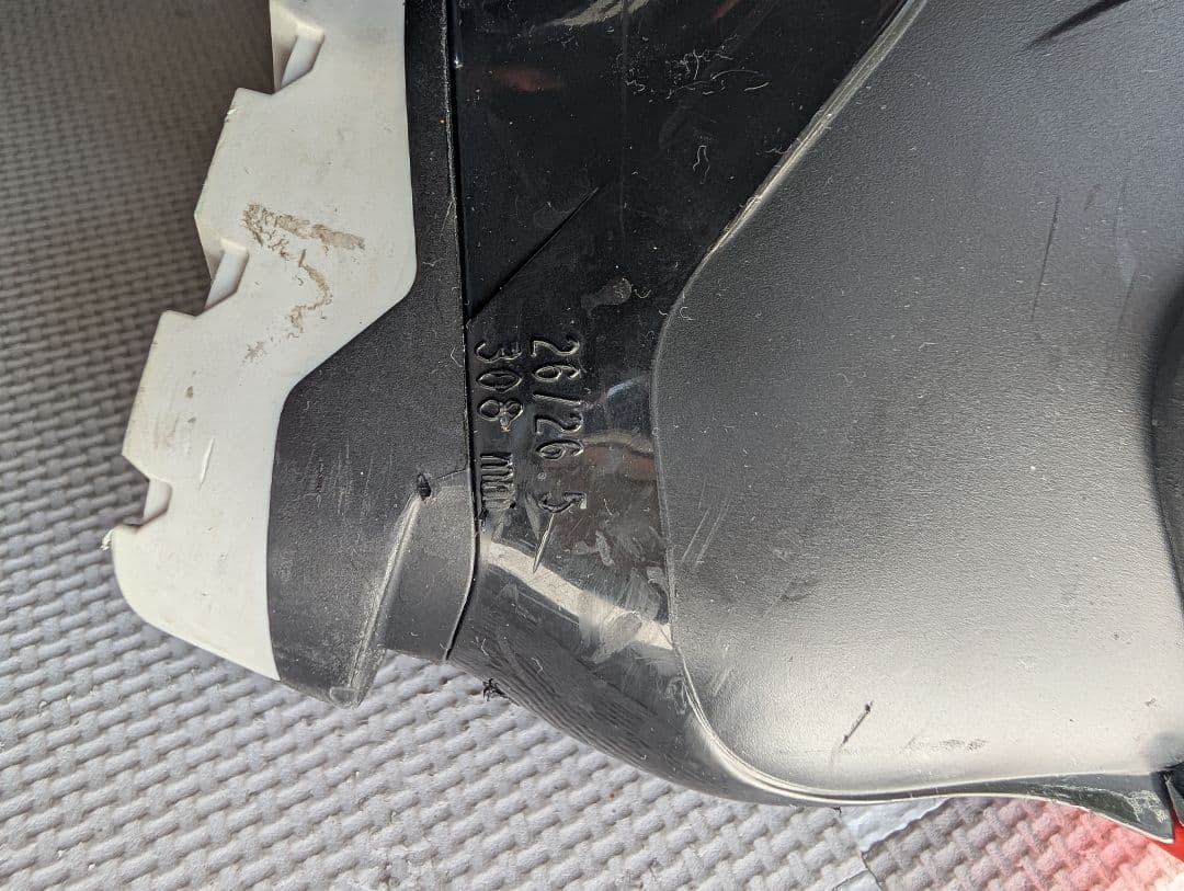 スキーブーツ salomon 26/26.5