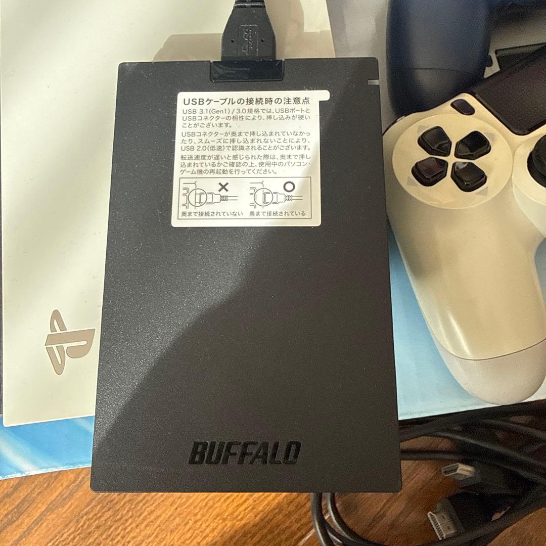 PlayStation4本体コントローラー3台BUFFALO 外付けSSD