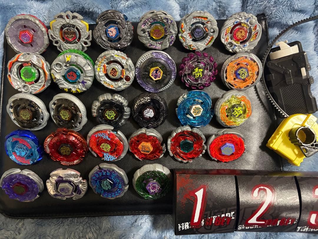 S*)様 メタルファイトベイブレード　まとめ売り　ケース付き