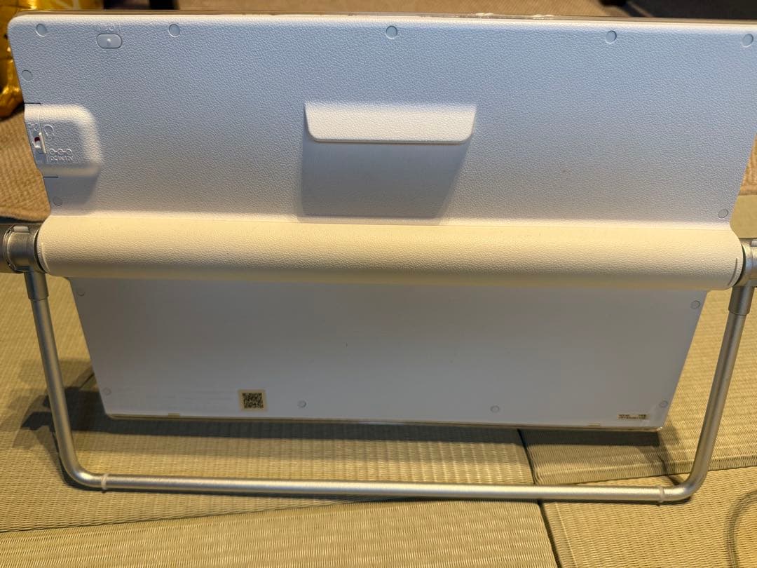 ポータブルテレビ UN-TD7S ホワイト