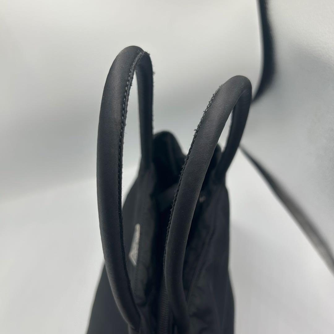 人気❣️PRADA プラダ ナイロン ハンドバッグ 三角ロゴ テスート　ブラック