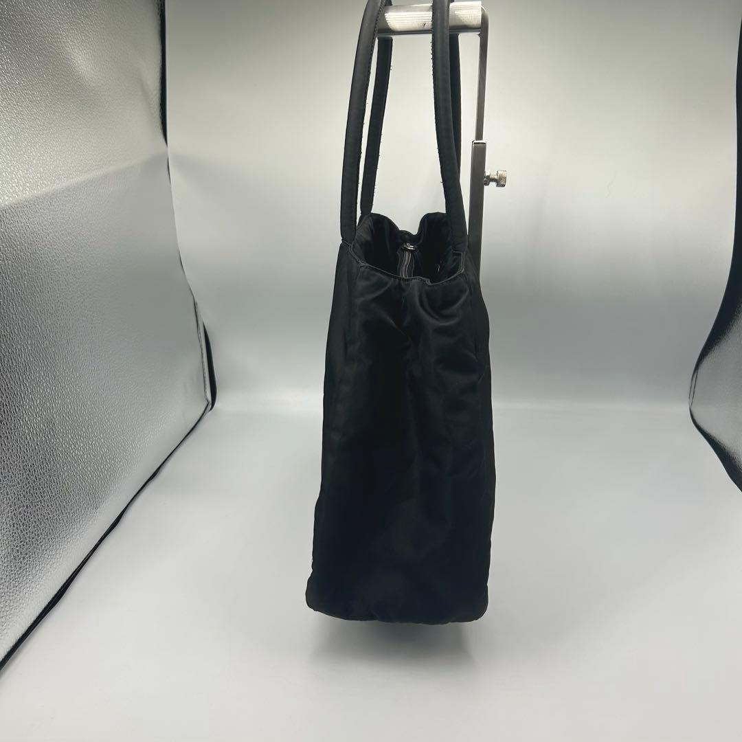 人気❣️PRADA プラダ ナイロン ハンドバッグ 三角ロゴ テスート　ブラック