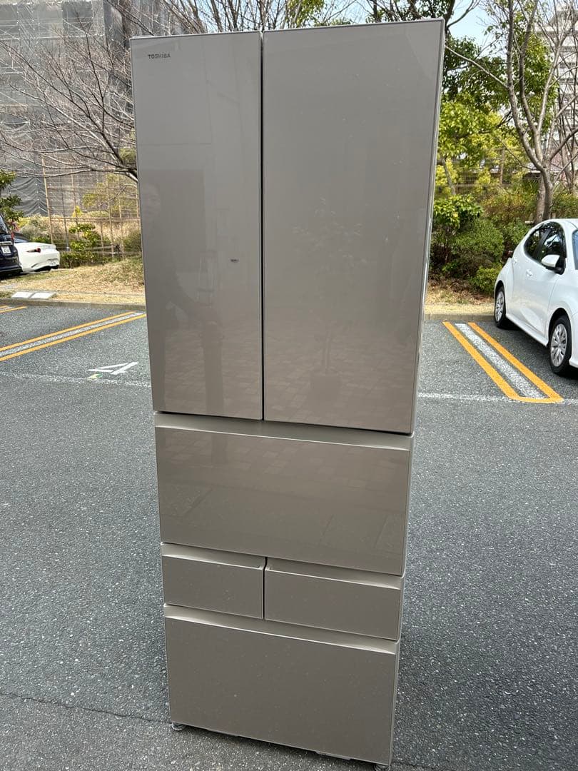 cu　福岡市配送無料　TOSHIBA　大型冷蔵庫　2019年製　462L