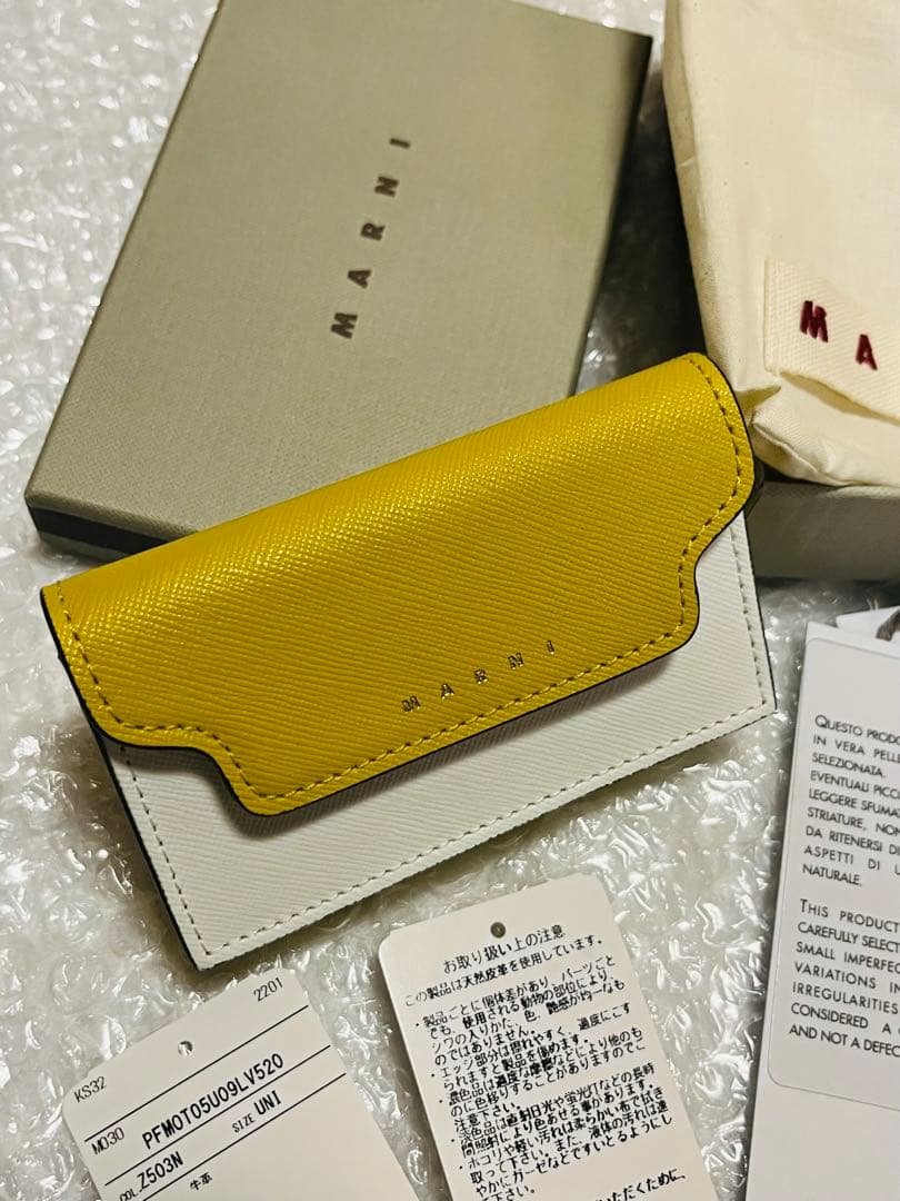 美品 MARNI マルニ カードケース バイカラー イエロー 名刺入れ