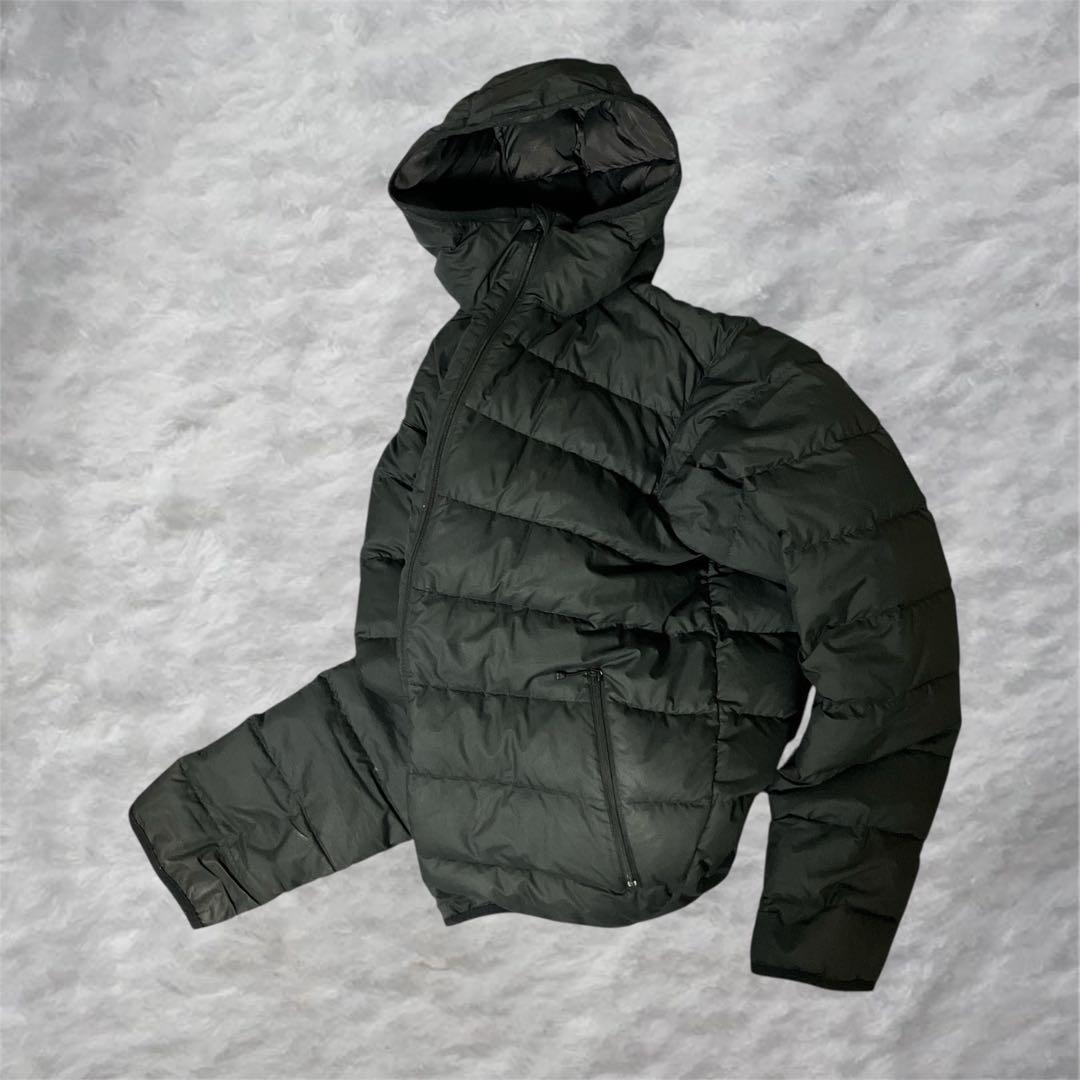 【高機能700fill 】ダウンセーターフーディ ブラック パーカ パタゴニア