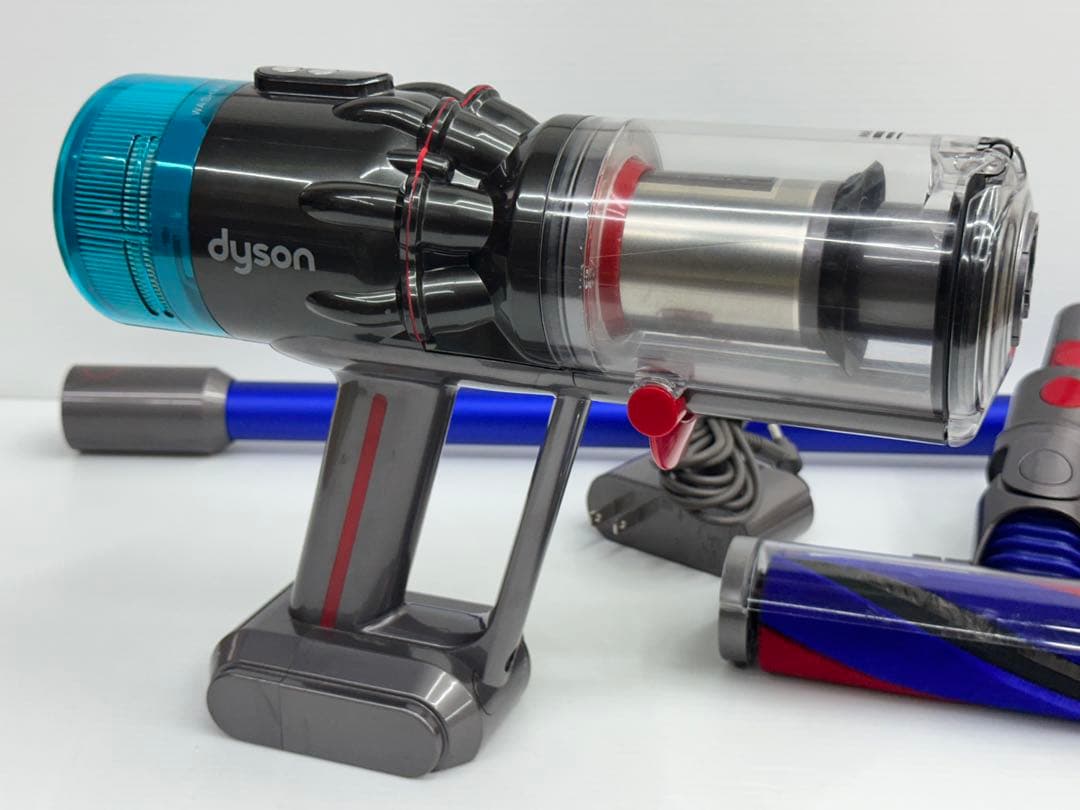 2022年製　ダイソン　掃除機　SV21 本体　ヘッド　パイプ　充電器　セット