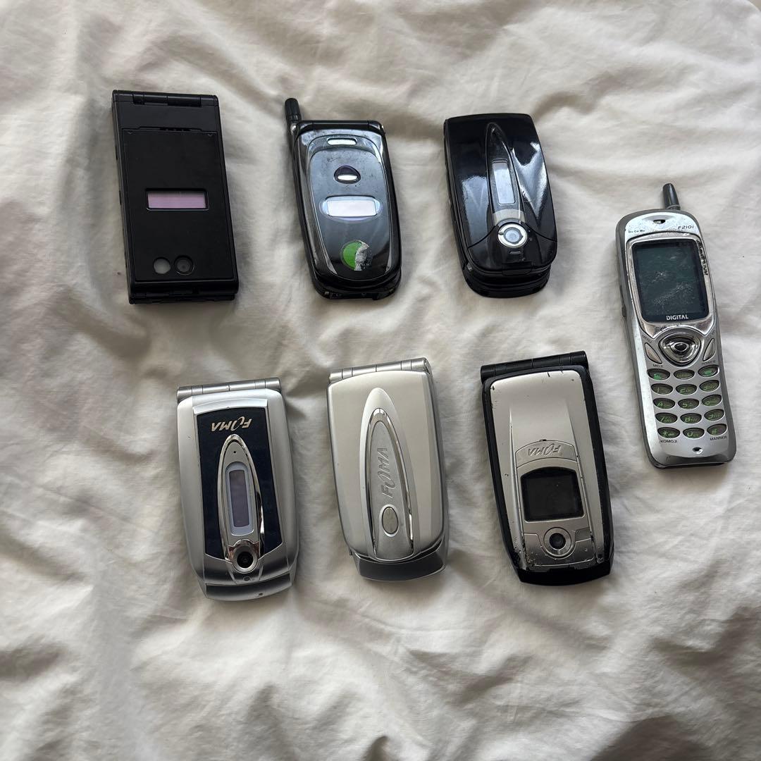 レトロdocomo携帯　7台