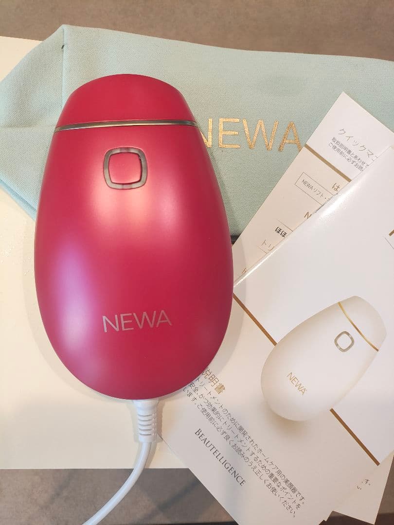 NEWA 美顔器 赤 有線タイプ