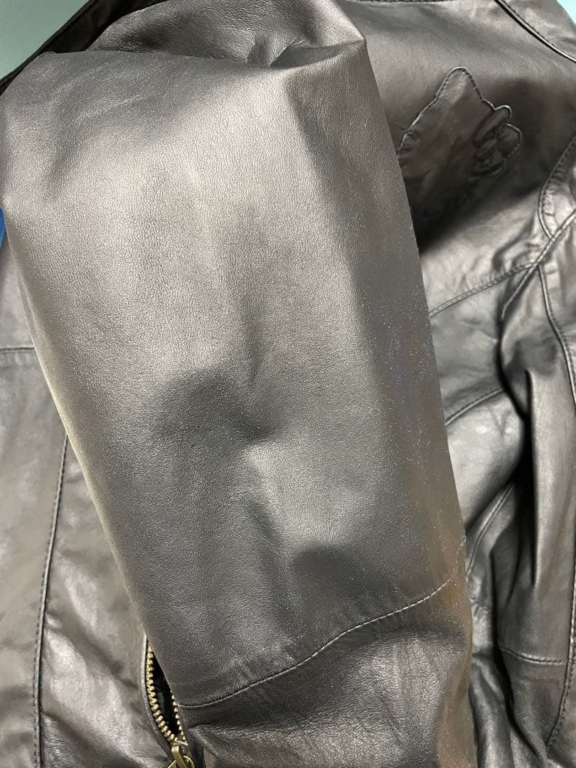 【日本限定】ハローキティ ライダースジャケット