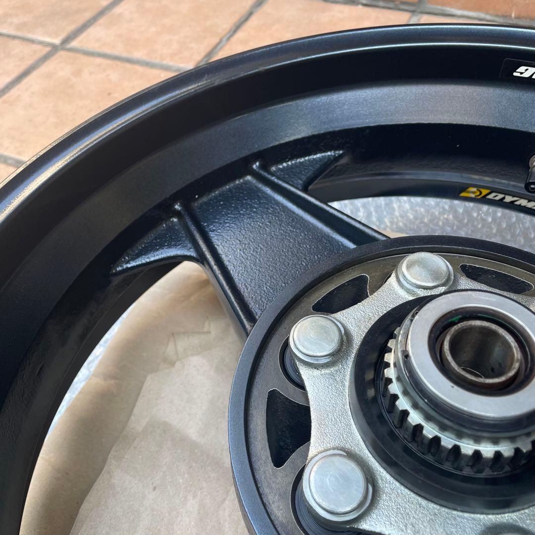 DYMAG ダイマグ Hセクション　VMAX1200 リアホイール 17インチ