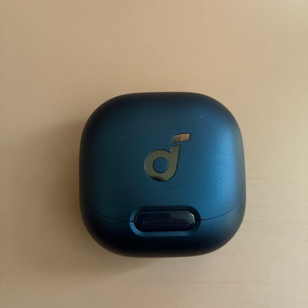 ワイヤレスイヤホン SoundCoreリバティ4NC