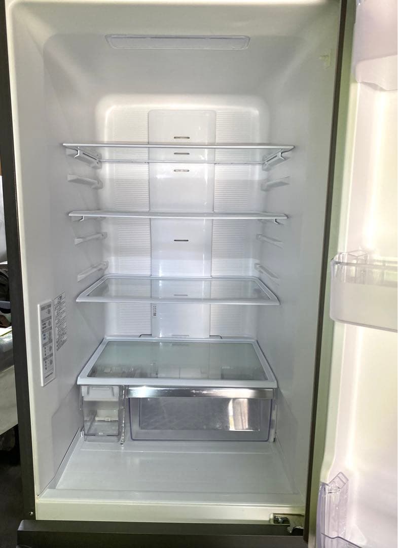 日立　R-V32KV（N) ノンフロン冷凍冷蔵庫　315L 2019年製