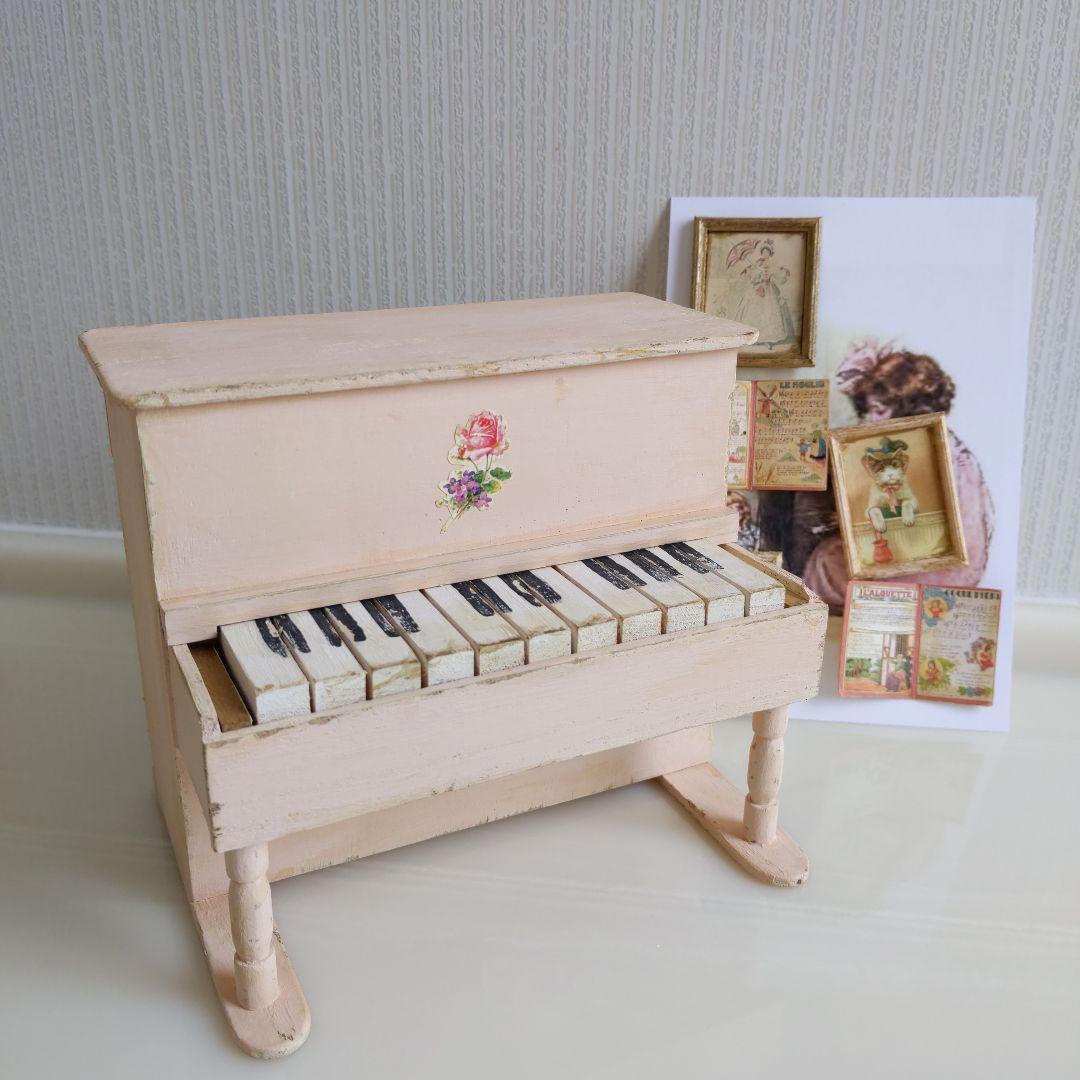 人気作家様　ドール用ピアノ　ドールハウス　ぬいぐるみ