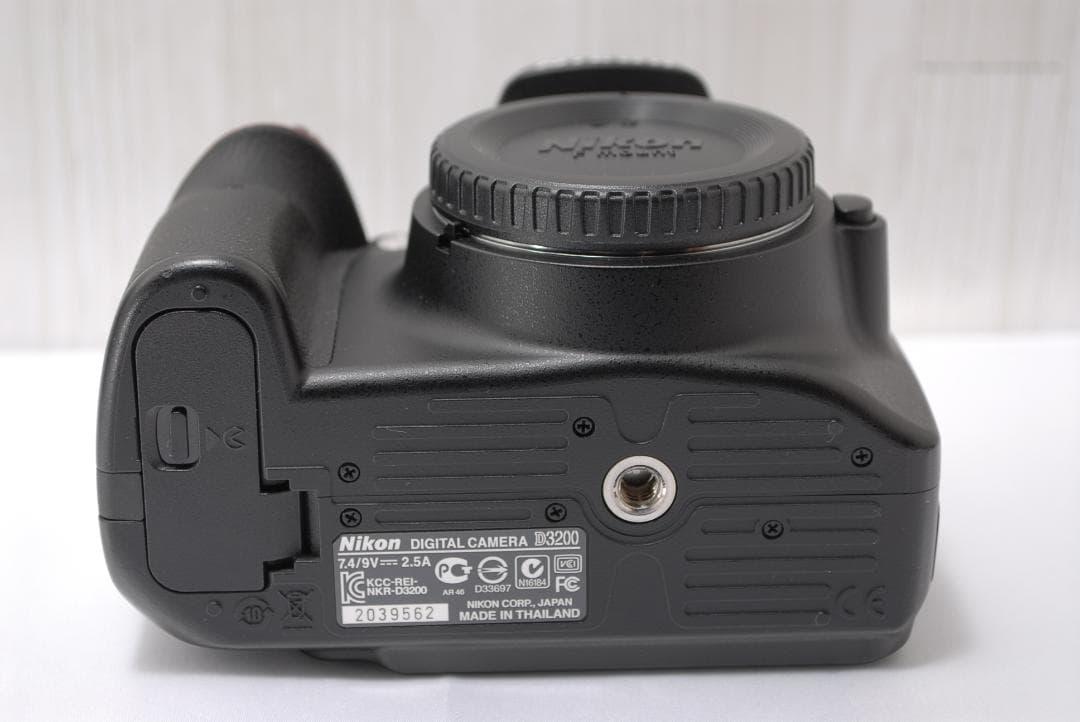 ✨元箱付き✨Nikon D3200 レンズキット 初心者 スマホ転送 一眼レフ