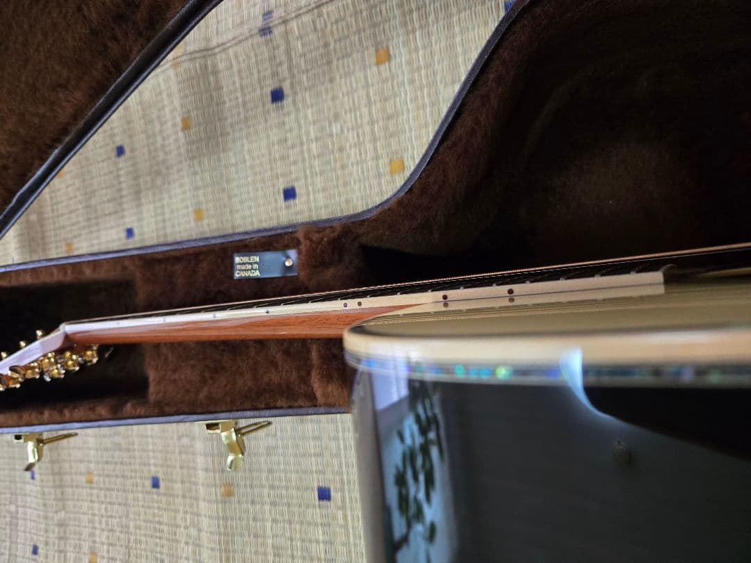 アストリアス ASTURIAS D Emperor ハカランダ 超美品 ひび割れ