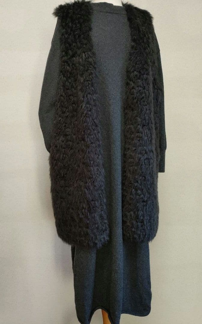 23区大きなサイズ44 ニットワンピース＆ロングベストセット