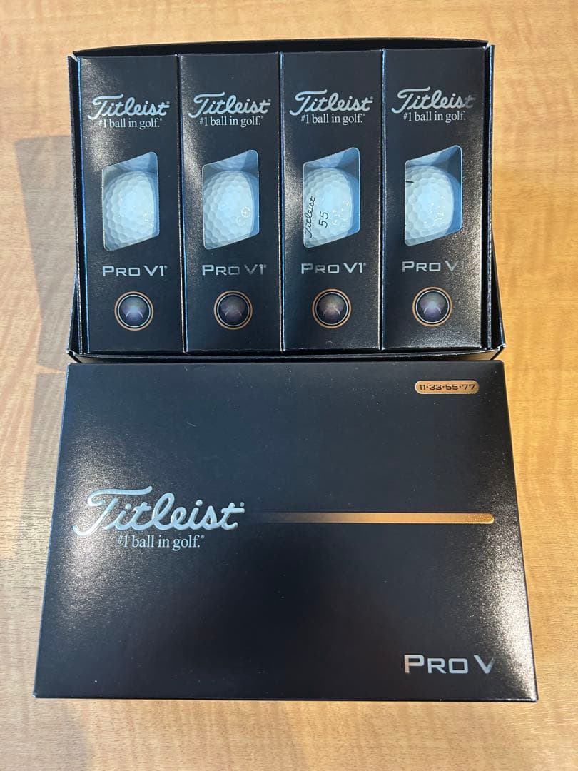 タイトリスト　V1 ローナンバー　2ダース