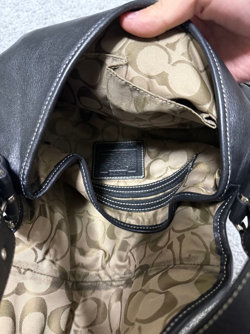 Y*♡様 茎わかめさん着用　ソーホー　レザーショルダーバッグ　ブラック　old