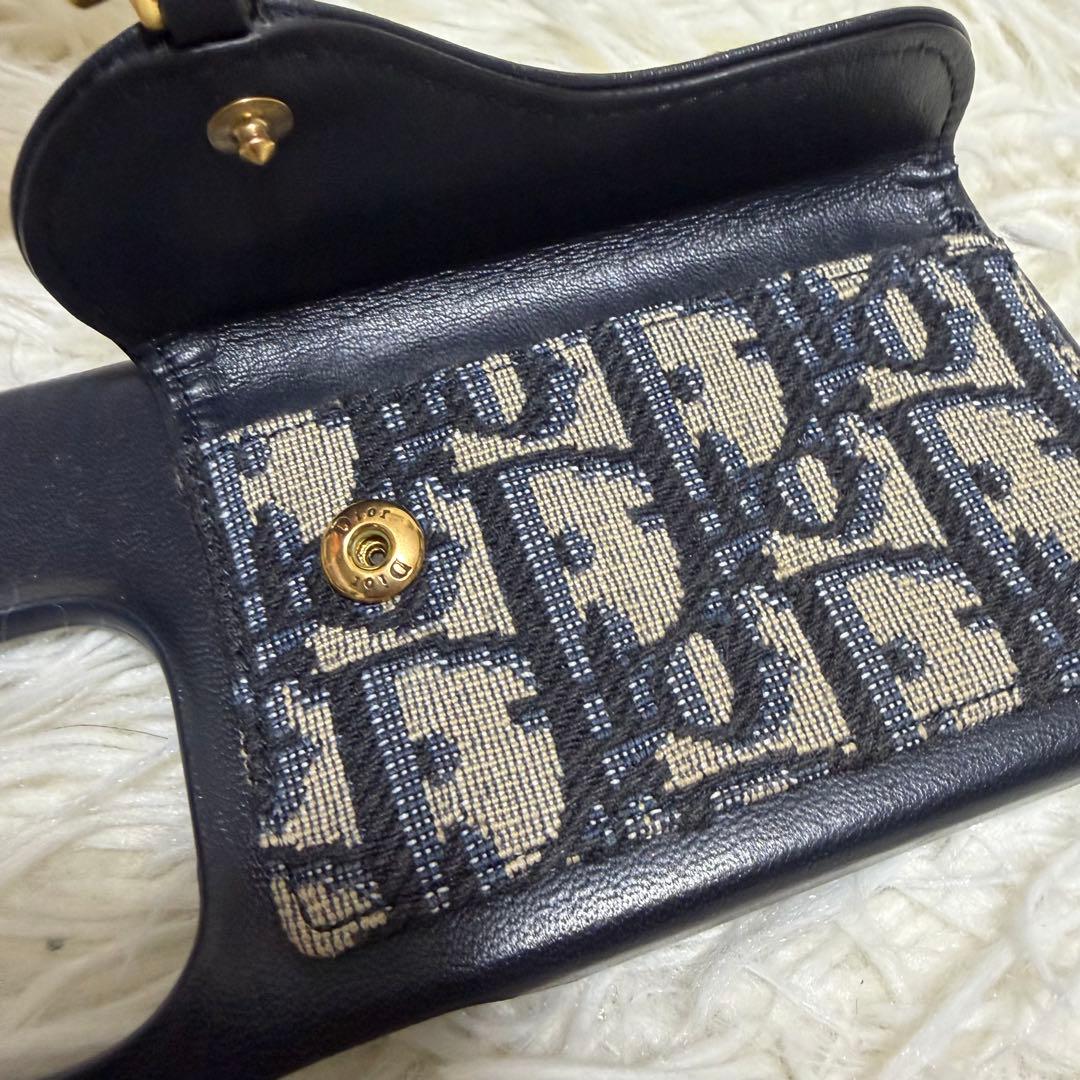 Christian Dior iPhone15por スマホケース　サドル