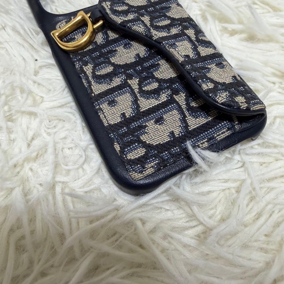 Christian Dior iPhone15por スマホケース　サドル