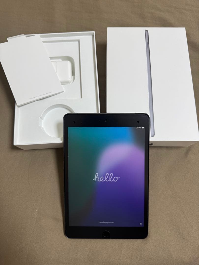 【美品】iPad mini第5世代 64GB スペースグレー セルラーモデル