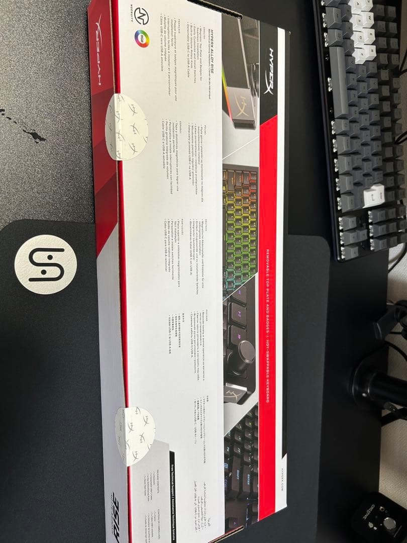 HyperX RIZE RGBメカニカルキーボード本体