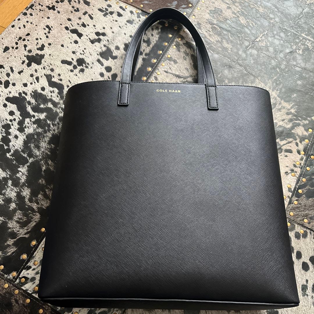 COLE HAAN ブラック ビジネスバッグ