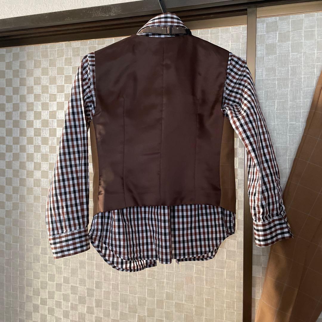 ブラウン フォーマルスーツ チェック柄シャツ付き