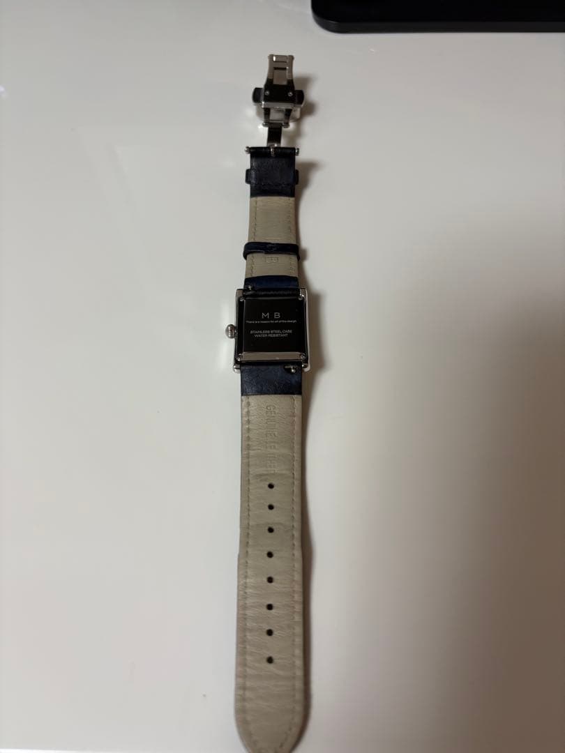 MBハイエンドドレスウォッチ　シルバーケース×ブラックベルト