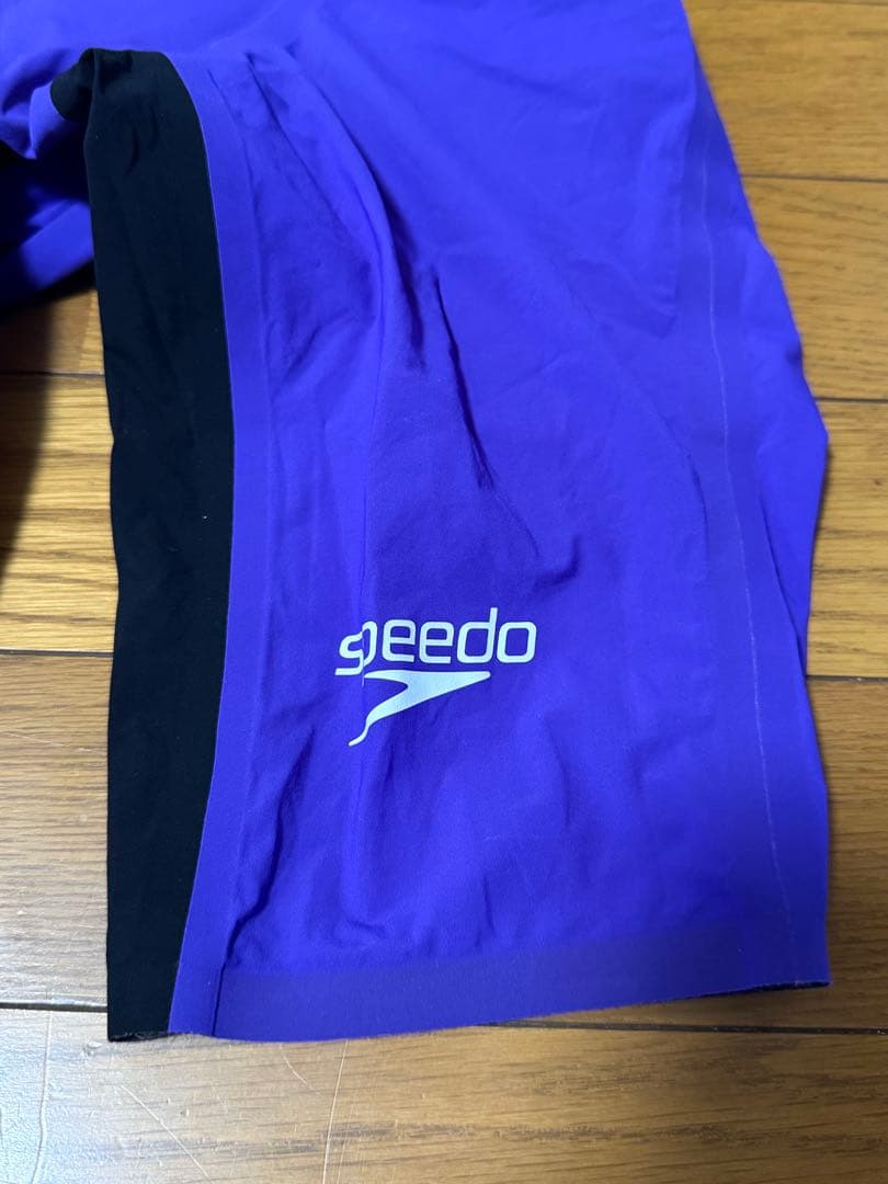 水着・ラッシュガード Kartoon